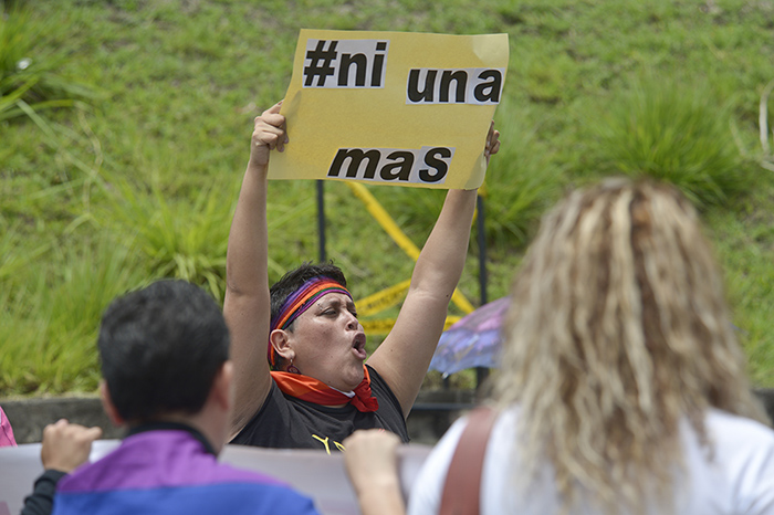 Organizaciones piden investigar crímenes de odio ContraPunto