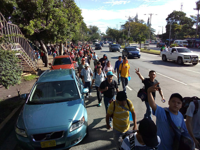 Parte caravana de migrantes salvadore os rumbo a EEUU ContraPunto